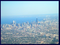 Flight  Toronto - Chicago 18  - Chicago skyline